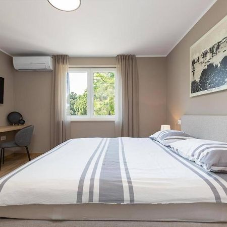 Vista Mare Apartment Porec Exterior photo