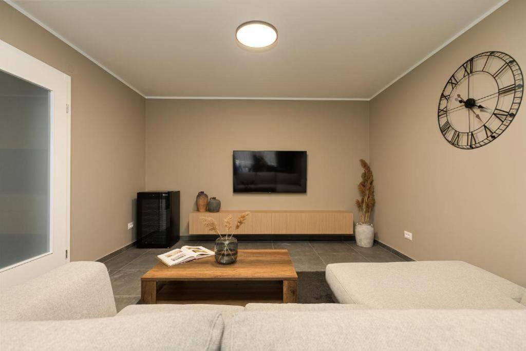 Vista Mare Apartment Porec Exterior photo